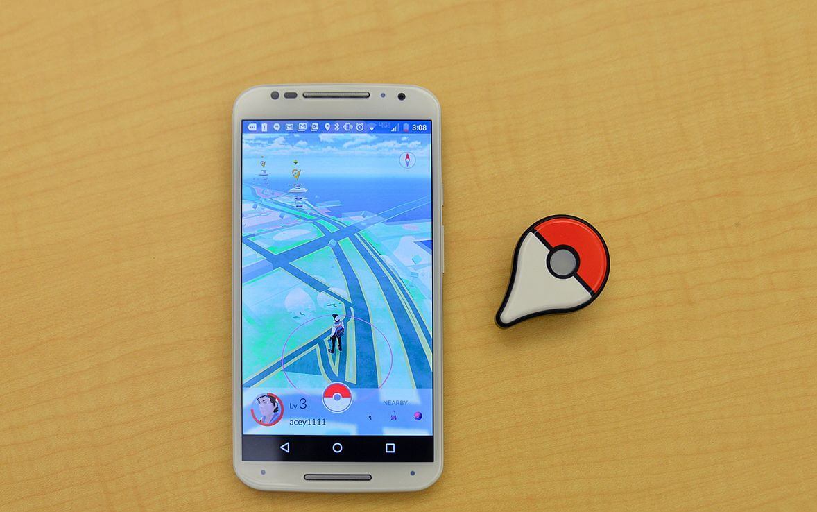 Pokémon Go Plus được kết nối với smartphone qua Bluetooth (nguồn: Internet)