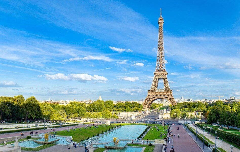 Tháp Eiffel - biểu tượng nước Pháp