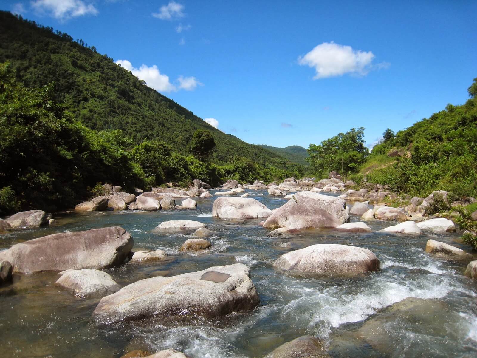 Thác Khe Vằn