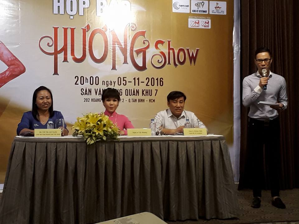 hương show 2016