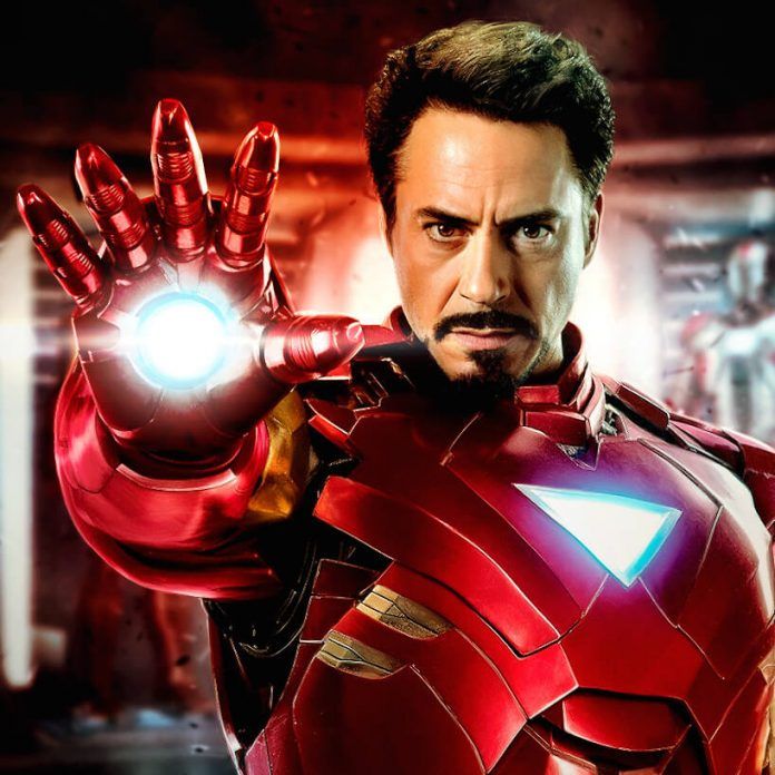 Downey hóa thân thành nhân vật Iron Man (ảnh internet)