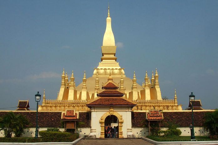 That Luang, biểu tượng quốc gia Lào ( Ảnh internet)