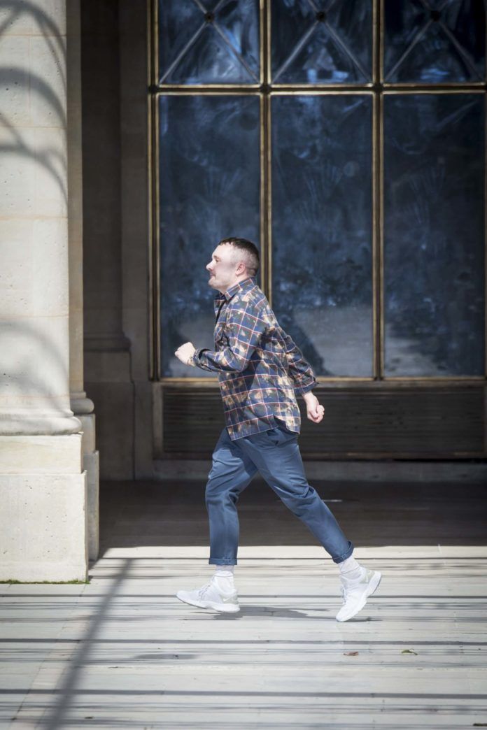 Kim Jones và BST đặc trưng của ông cho Louis Vuitton (Ảnh: Internet)