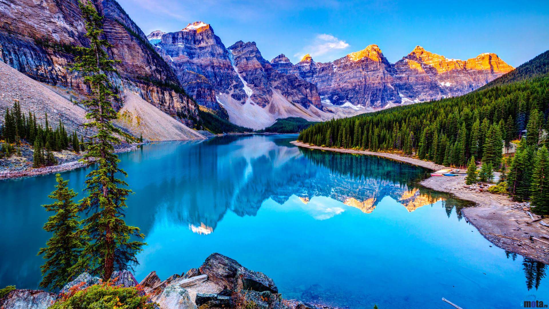 Ngắm nhìn vẻ đẹp kiêu sa của hồ Moraine, Canada - BlogAnChoi