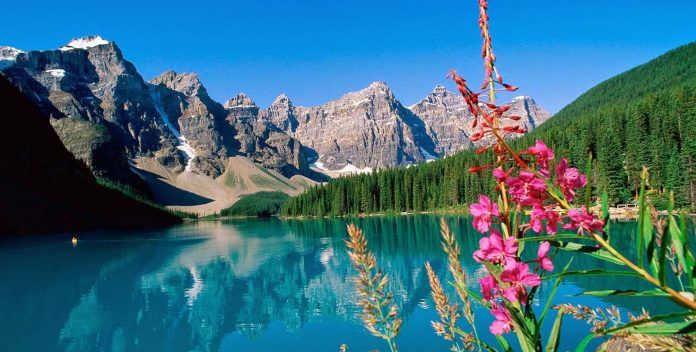 moraine-lake