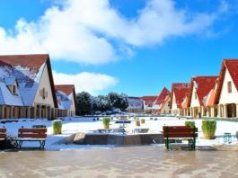 Ifrane thị trấn mùa đông của châu Phi