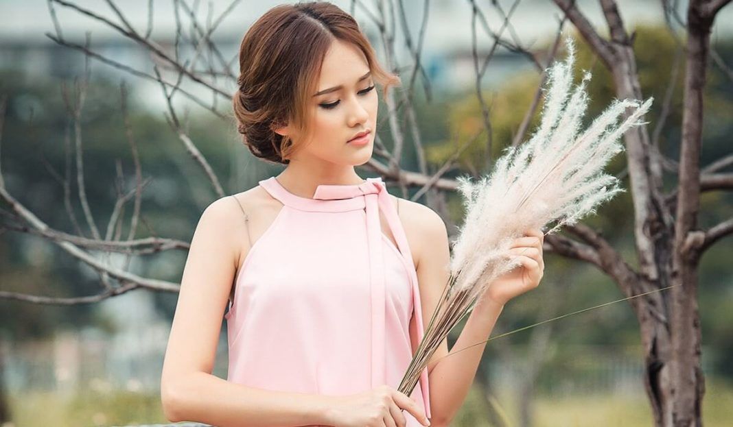 Tiểu thư mùa thu Tiểu thư mùa thu