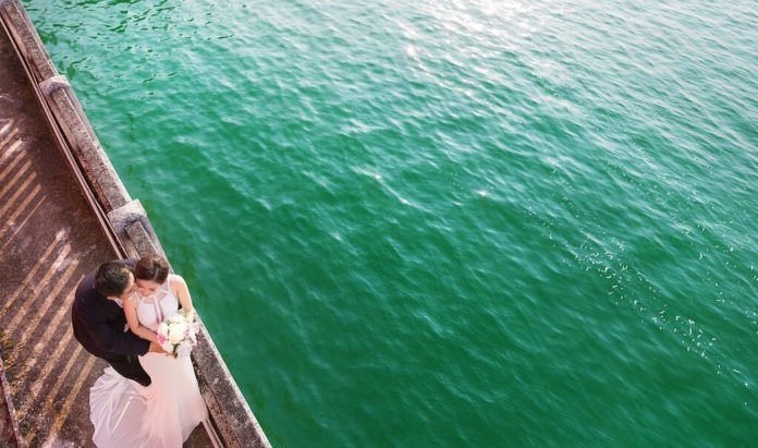 Lãng mạn bên dòng nước hồ xanh mát (ảnh: internet)