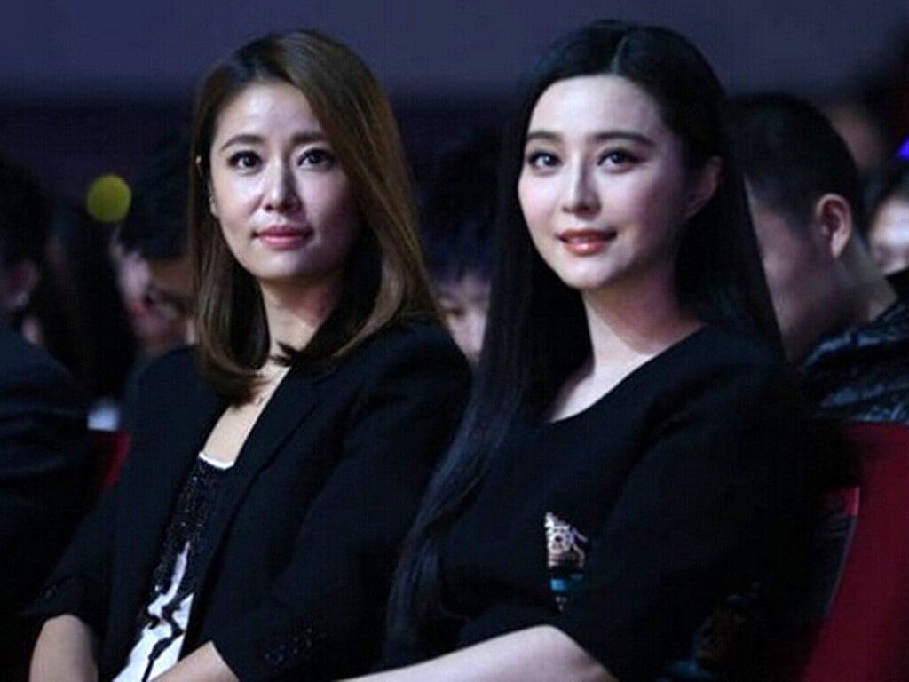 Phạm Băng Băng cùng cô bạn thân Lâm Tâm Như háo hức chuẩn bị cho đám cưới