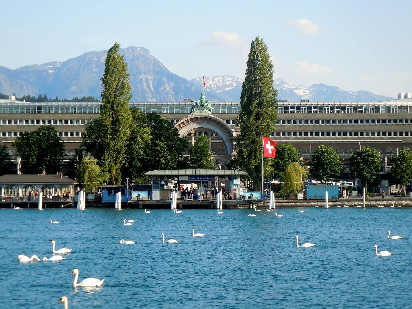 Chuyến du ngoạn đến thành phố Lucerne - trái tim của Thụy Sỹ - BlogAnChoi