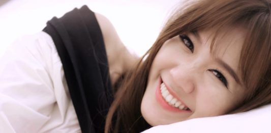 Hari Won xóa bỏ hình ảnh ngây thơ, hồn nhiên trở nên quyến rũ trong MV Anh cứ đi đi MV Anh cứ đi đi