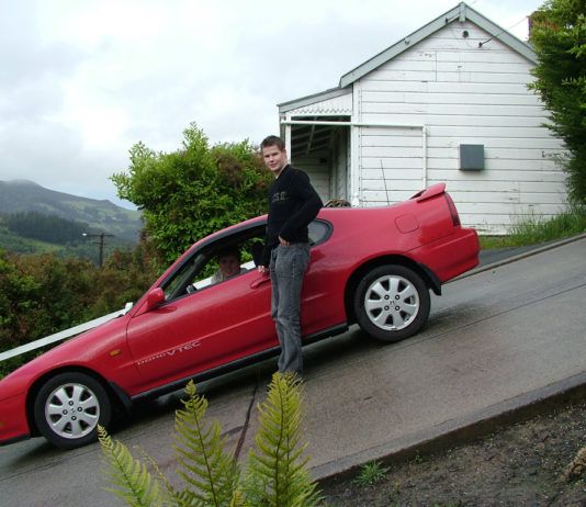 Baldwin Street (New Zealand) – Nơi check in độc lạ nhất thế giới Baldwin