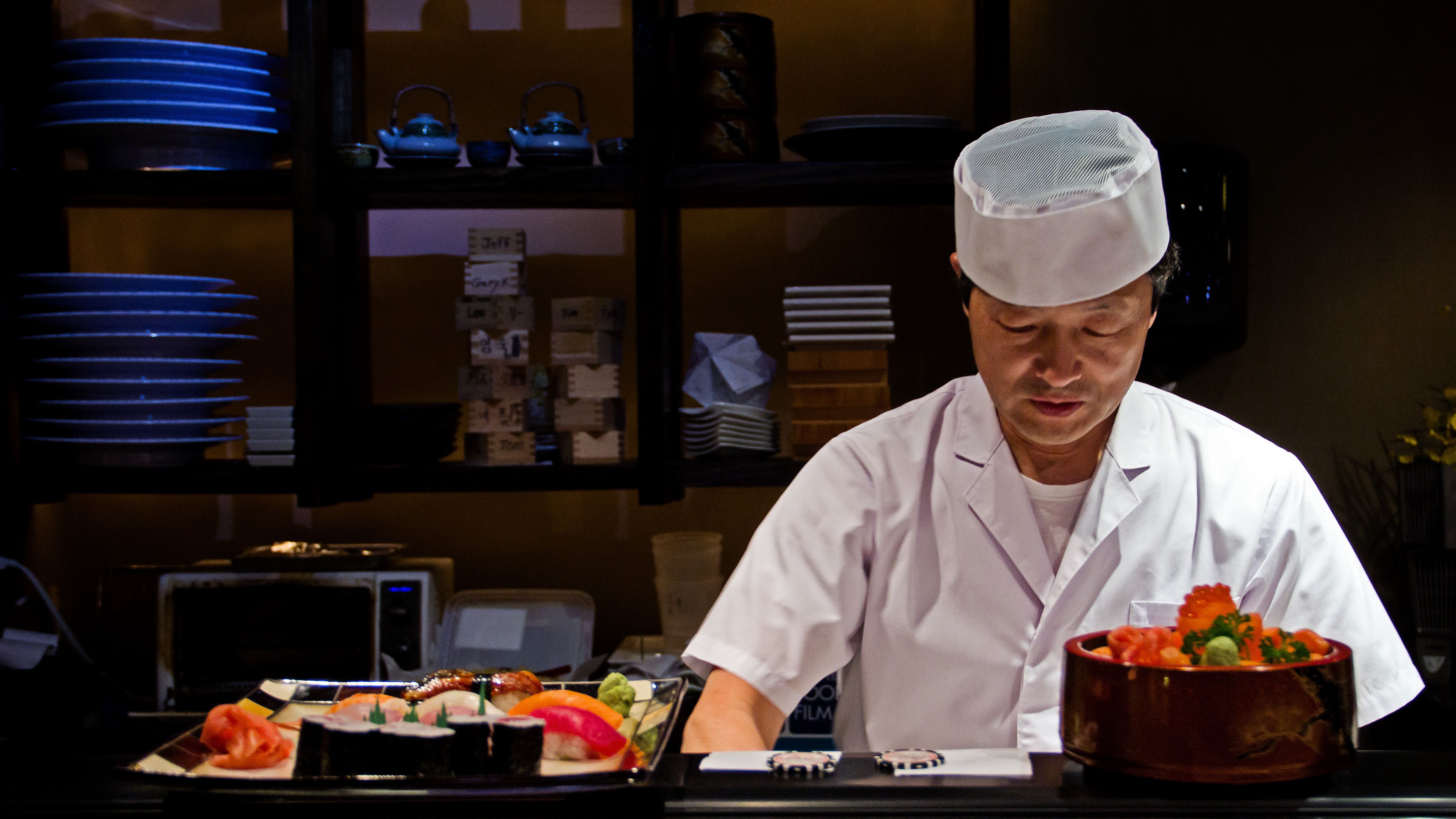 Ăn Sushi theo phong cách “chính chuyên” của người Nhật – Nào phải chuyện đùa