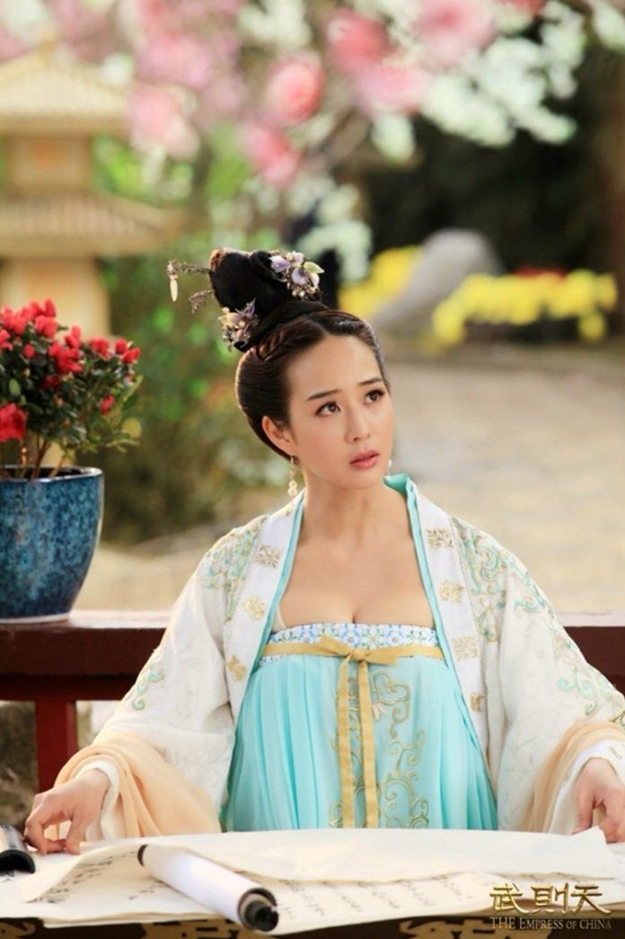 Dù đã tham gia nhiều bộ phim nhưng mỹ nhân Trương Quân Ninh chỉ thật sự được chú ý sau vai diễn Từ Huệ trong Võ Mỵ Nương truyền kỳ (Ảnh: internet)