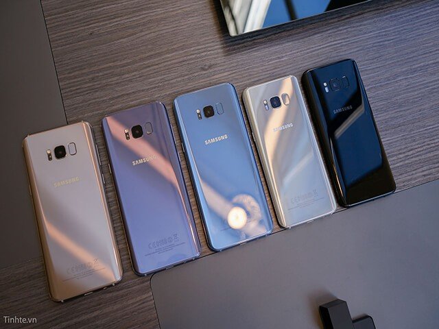 Galaxy S8 và Galaxy S8+
