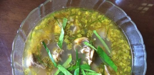 Canh gà Miền Trung thịt gà