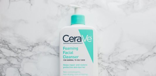 Review sữa rửa mặt Cerave Foaming Facial và Hydrating Cleanser: được chuyên gia tin dùng Cerave