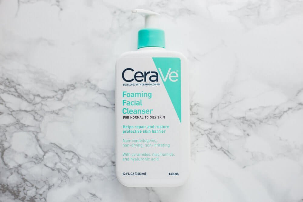 Review sữa rửa mặt Cerave Foaming Facial và Hydrating Cleanser được