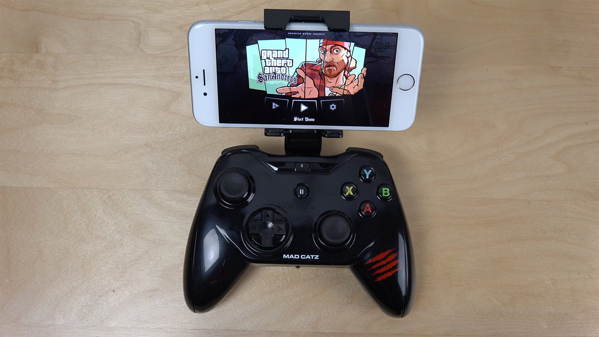 C t r l r. GTA sa джойстик. GTA San Andreas Gamepad. GTA sa IOS на джойстики. San Andreas change Controls Gamepad IOS.