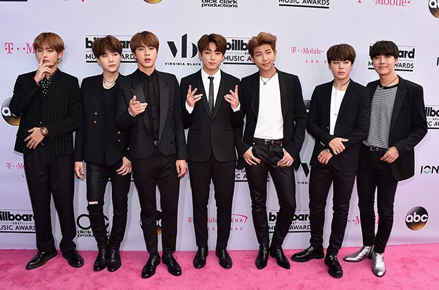 BTS tại thảm đỏ Billboard Music Awards