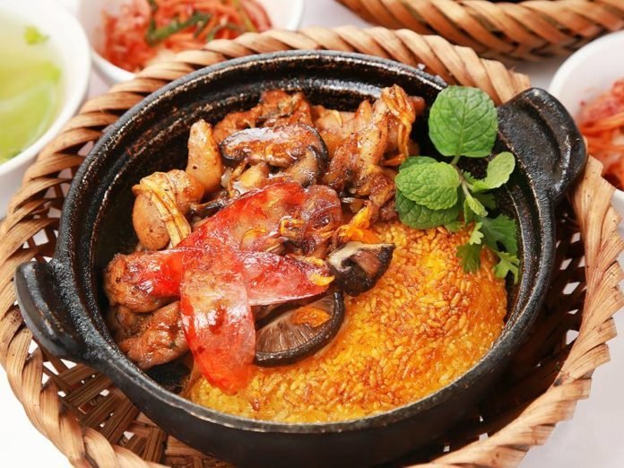 Cơm niêu Singapore KOMBO