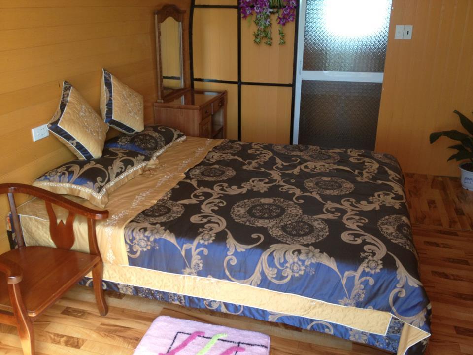 LePont Bungalow Hostel