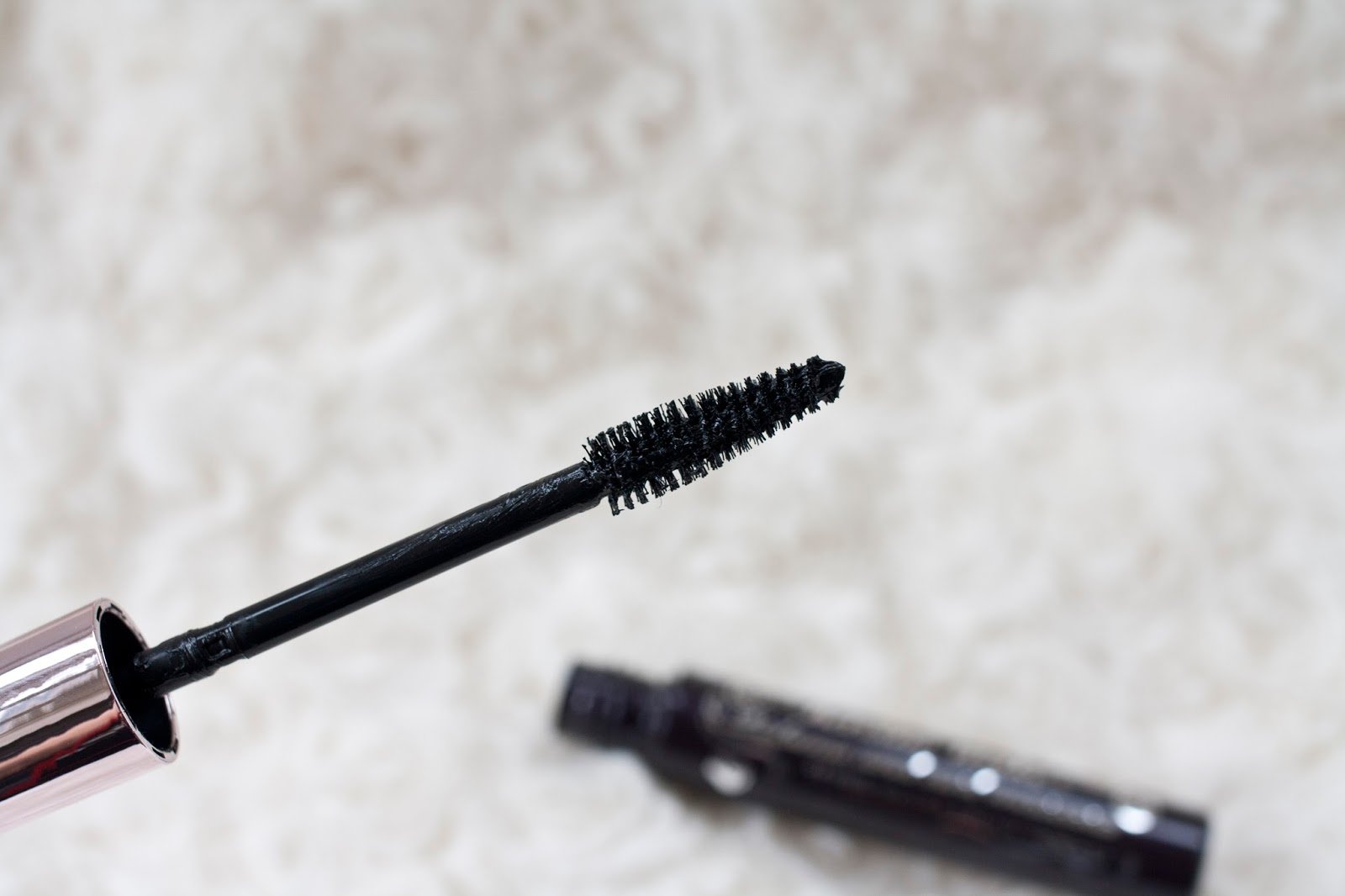 Heroine Make Long And Curl Mascara Super Waterproof BlogAnChoi