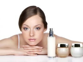 10 loại kem dưỡng ẩm cho da khô được săn đón nhiều nhất (Phần 2) 10 loại kem dưỡng ẩm cho da khô được săn đón nhiều nhất