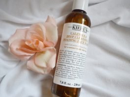 sữa rửa mặt