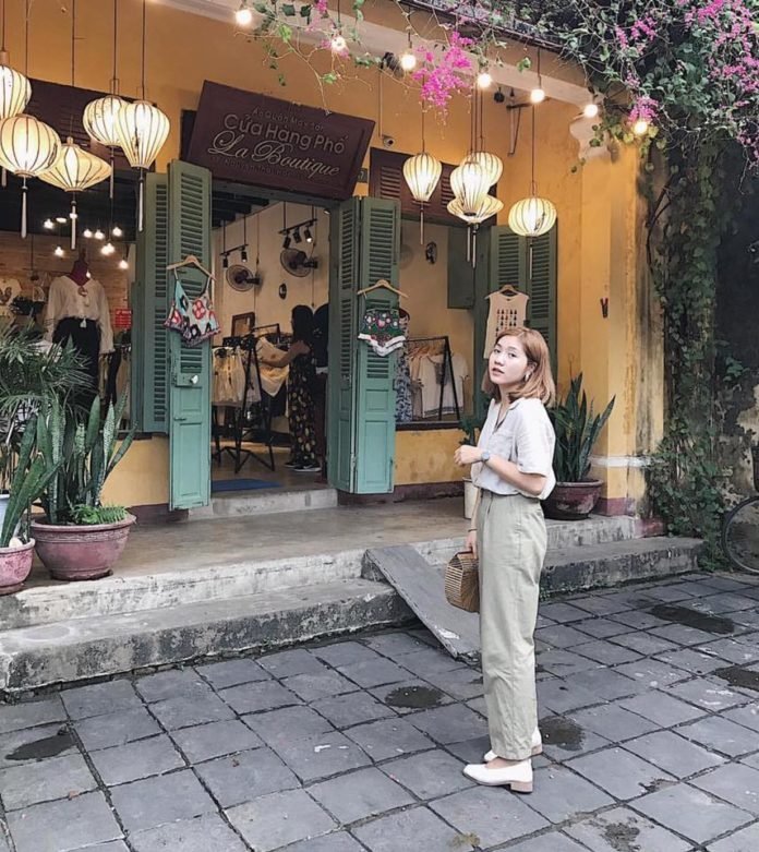 Áo sơ mi nữ tay ngắn