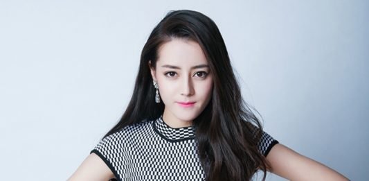Địch Lệ Nhiệt Ba