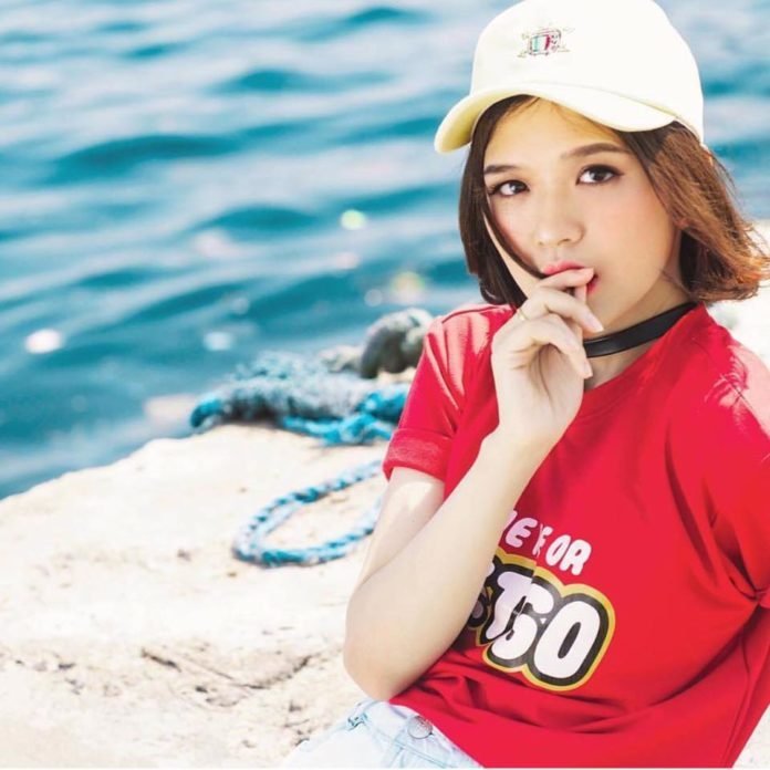 Mũ lưỡi trai nữ