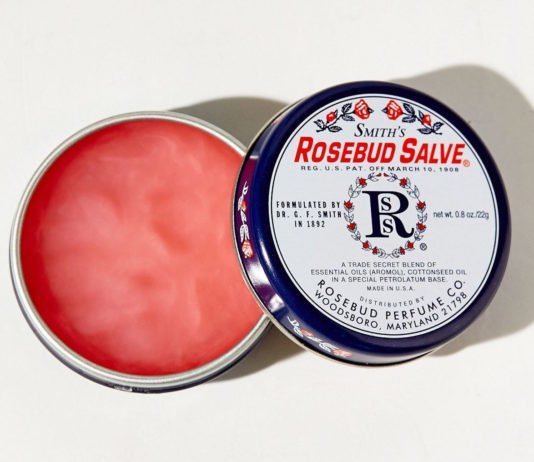 Smith’s Rosebud Salve Lip Balm