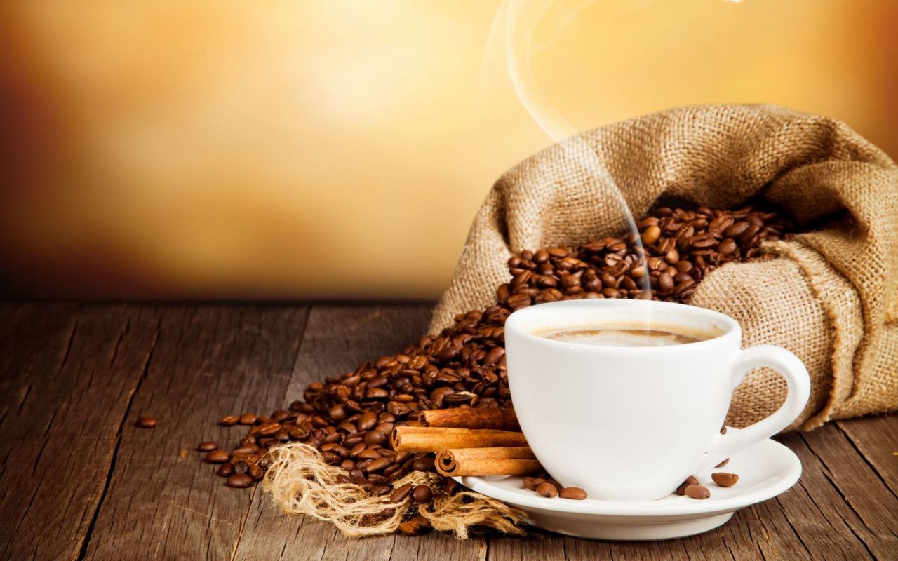 5 lời khuyên về việc uống cà phê lành mạnh mỗi ngày - BlogAnChoi