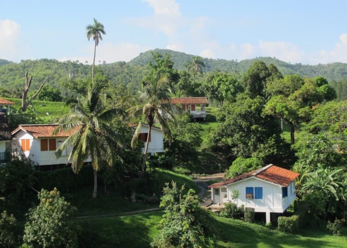 Ngôi làng ở Cuba