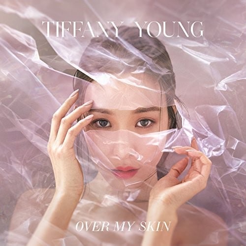 Tiffany Young trong ca khúc mới "Over My Skin" (Ảnh: Internet)