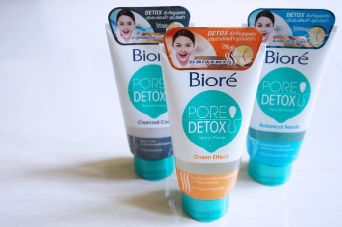 Sữa rửa mặt Biore Pore Detox