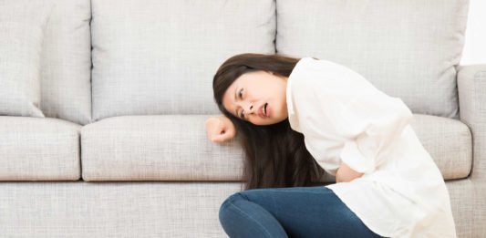 5 cách trị đau bụng gió tại nhà tiết kiệm và hiệu quả nhanh chóng Cách trị đau bụng gió