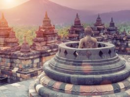 7 đền, chùa độc đáo thu hút bậc nhất du lịch châu Á Đền Borobudur