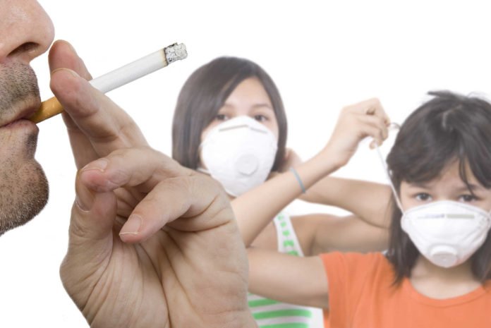 tránh hít khói thuốc