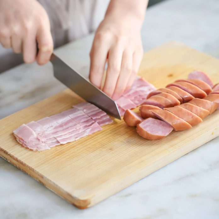 thịt xông khói, xúc xích