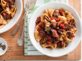 Bò Ragu Rượu vang đỏ