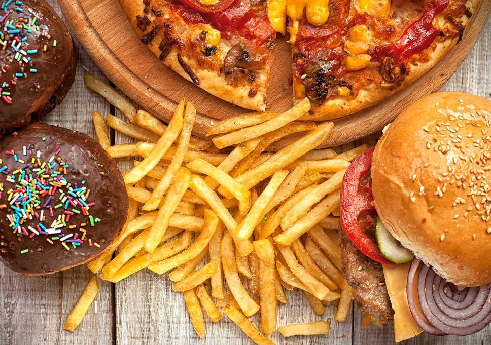 Chế độ ăn mất cân bằng khiến cơ thể bạn trở nên béo phì và mệt mỏi