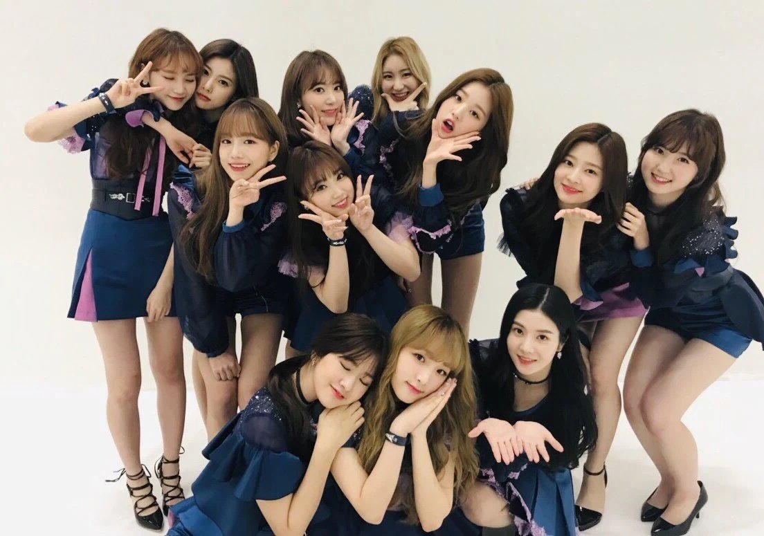 Nhóm IZ*ONE