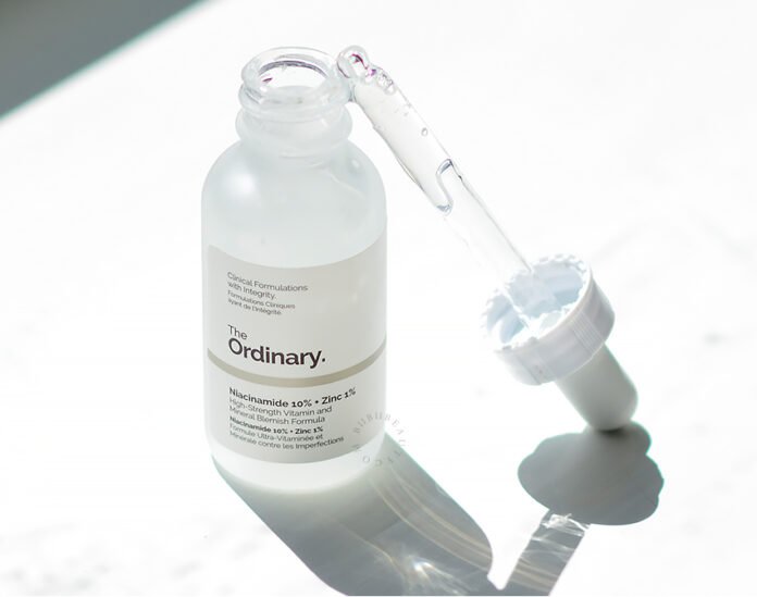 The Ordinary Niacinamide 10% + ZinC 1% có đầy đủ tất cả những công dụng để mang đến cho các nàng một làn da láng mịn căng bóng (nguồn: Internet) The Ordinary Niacinamide 10% + ZinC 1% có đầy đủ tất cả những công dụng để mang đến cho các nàng một làn da láng mịn căng bóng (nguồn: Internet)