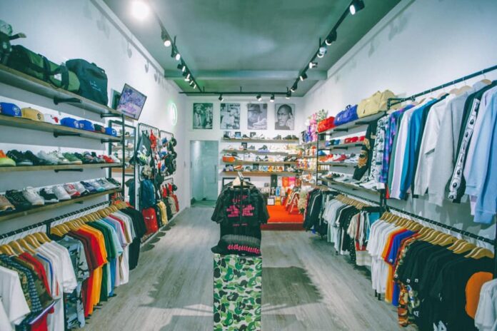 Top 10 shop giày thể thao uy tín tại TP.HCM