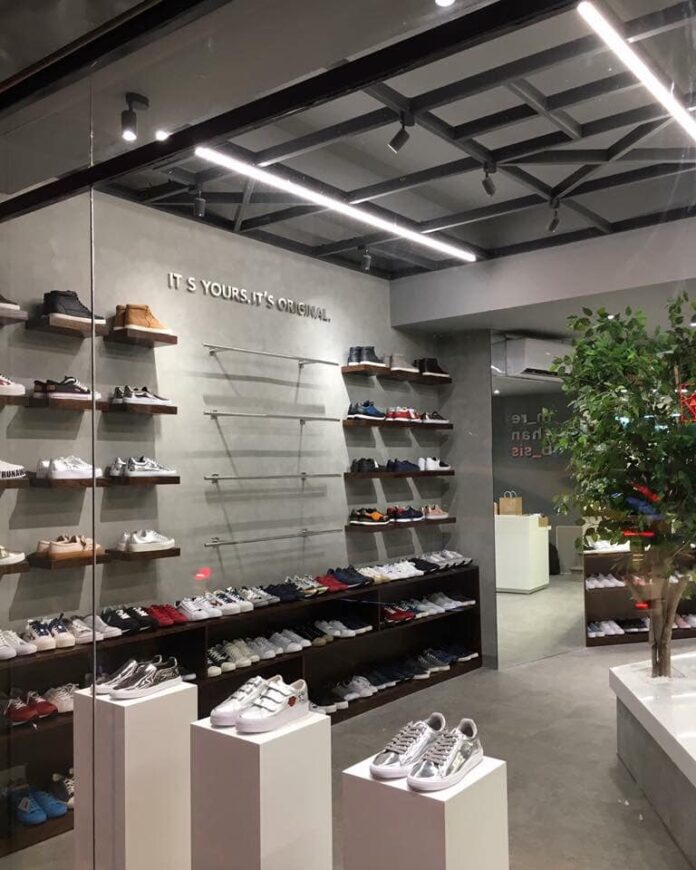 Top 10 shop giày thể thao uy tín tại TP.HCM