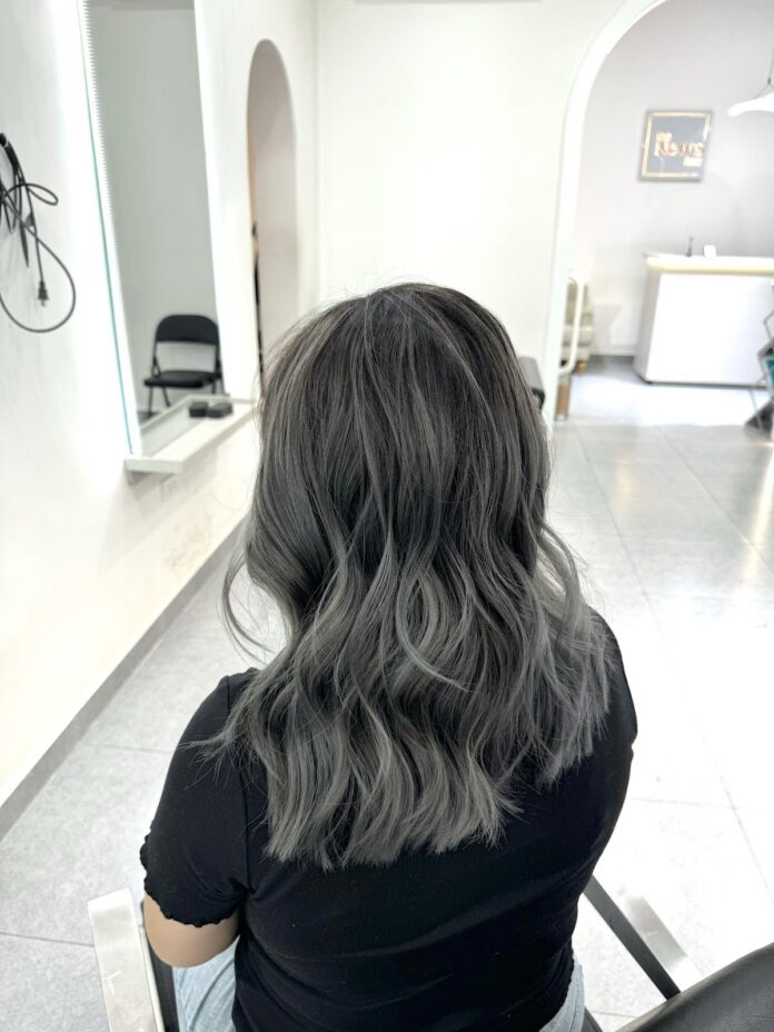 Điểm danh 8 salon nhuộm tóc đẹp nhất Sài Gòn alex hair salon bestyle hair salon chí tâm hair salon Dịch vụ fiberglass salon gác mini hair spa HCM hiếu trang salon nhuộm tóc Sài Gòn salon nhuộm tóc đẹp Salon tóc salon tóc đẹp salon tóc đẹp sài gòn Samie Hair Color Salon and Studio thông tin tóc đẹp