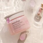 Review kem dưỡng trắng da Innisfree Cherry Blossom Tone Up Cream: nâng tông da tự nhiên