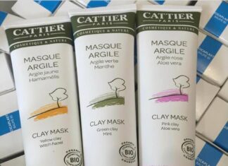 Mặt nạ đất sét Cattier Clay Mask có tận 3 phiên bản cho các loại da khác nhau. (nguồn: Internet)
